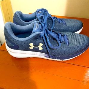 Under Armour Charged Pursuit 8.5 Running Shoes
